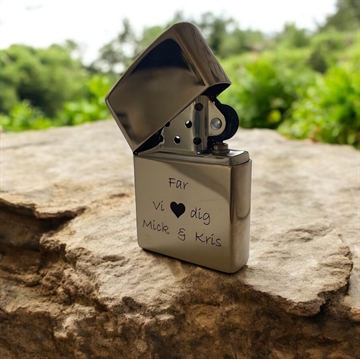 Zippo lighter med navn, poleret messing